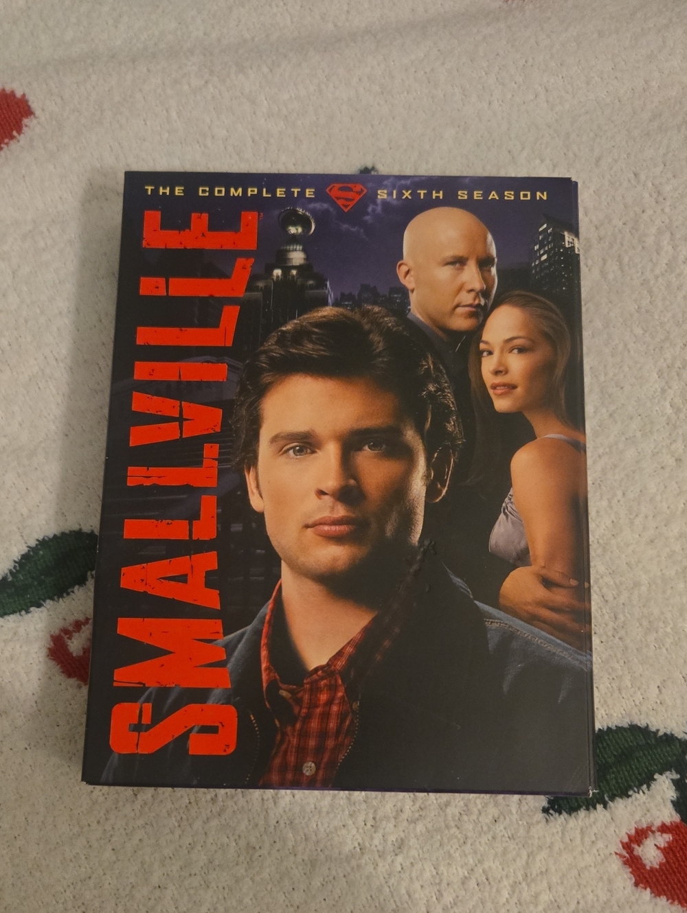 Warner Bros. Smallville DVD Box Set - Black, Red, Purple
